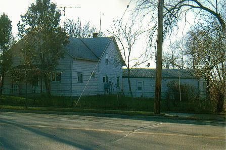 1st image of 304 1st Ave S