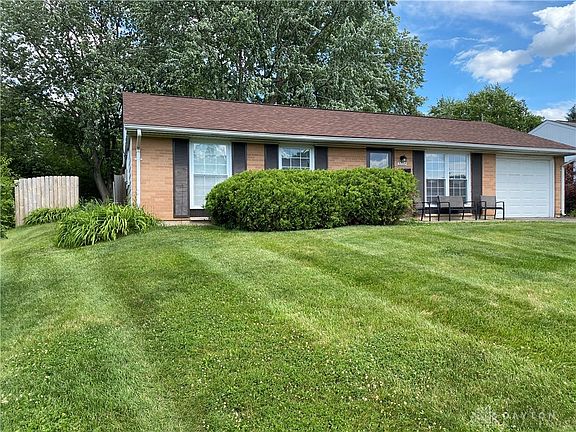 2nd image of 3784 Marion Dr