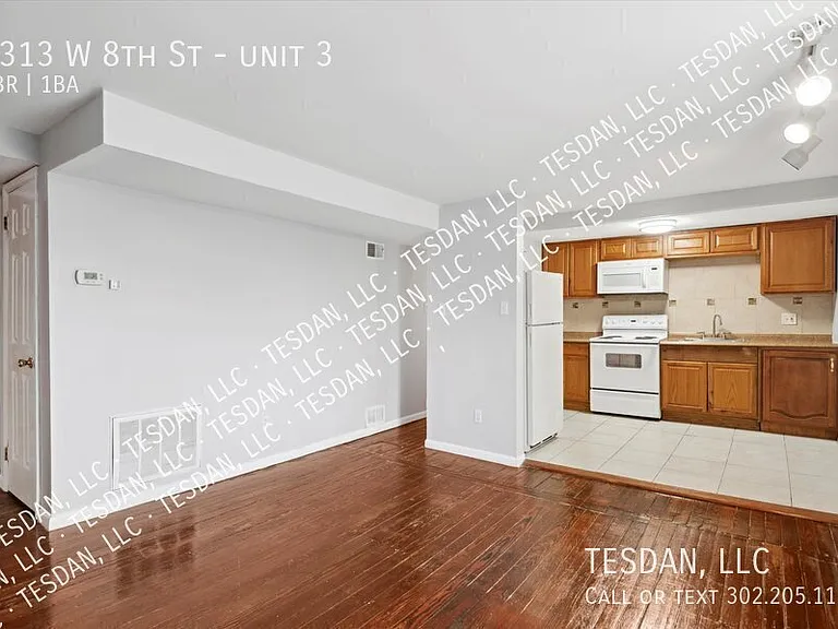 1313 W 8th St #3 — Photo 11