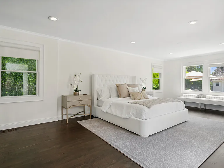 255 Moses Ln — Photo 13