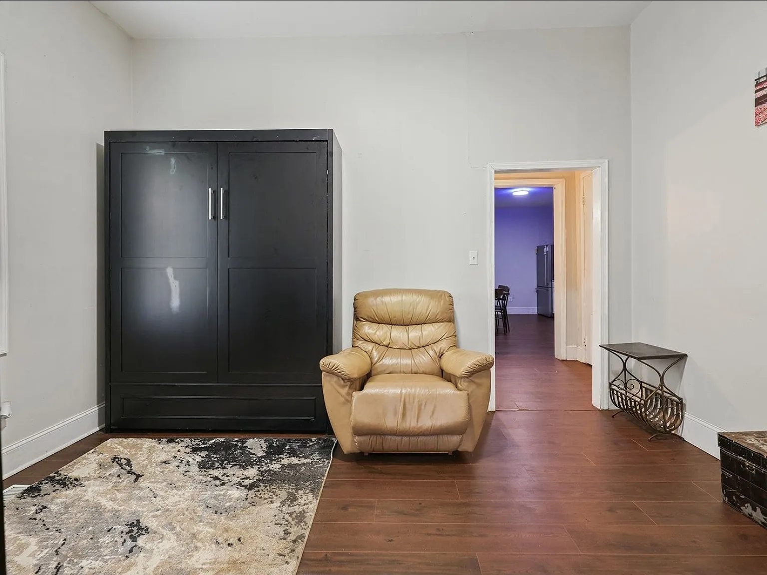 2 bed, 990 sqft, $1,400 — Photo 2