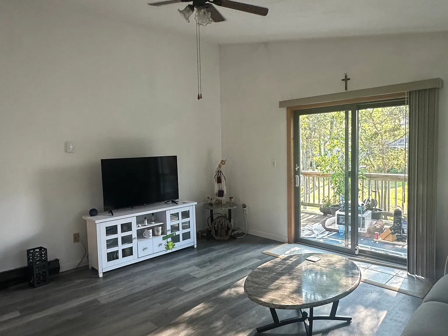 2 bed, 864 sqft, $2,600 — Photo 4