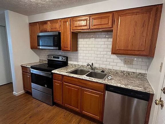 4th image of 3822 Cass Creek Ct