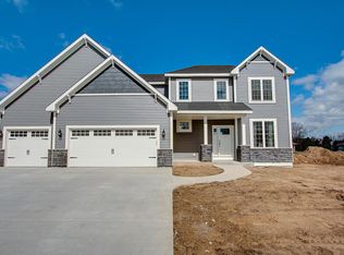 904 Marwood Ct, Racine, WI 53402