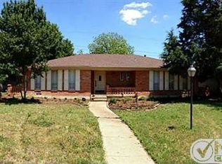 5022 Urban Crest Rd, Dallas, TX 75227
