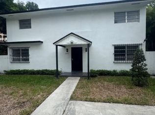 3240 SW 22nd Ter, Miami, FL 33145