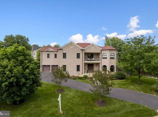 6820 Dillon Ave, Mc Lean, VA 22101