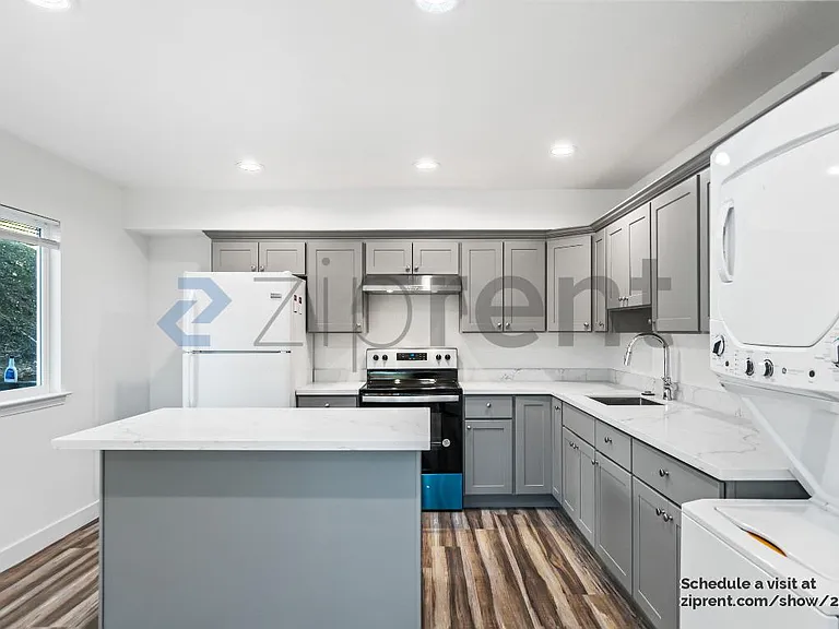 10806 Hubbard Way #A — Photo 9