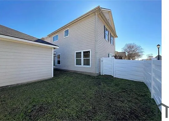 6434 Provident Green Dr — Photo 16