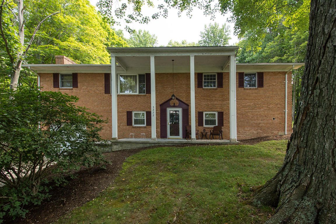 3277 Davis Stuart Rd, Lewisburg, WV 24901 Zillow