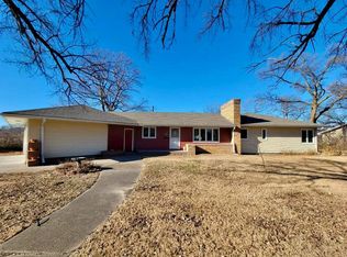 203 N Main St, Smith Center, KS 66967