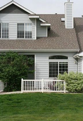 35 Lindenwood Circle