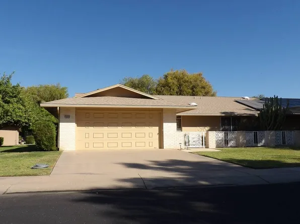 19026 N Signal Butte Cir, Sun City, AZ 85373