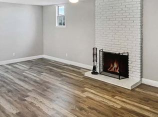 6410 Duchess Dr, Riverside, CA 92509