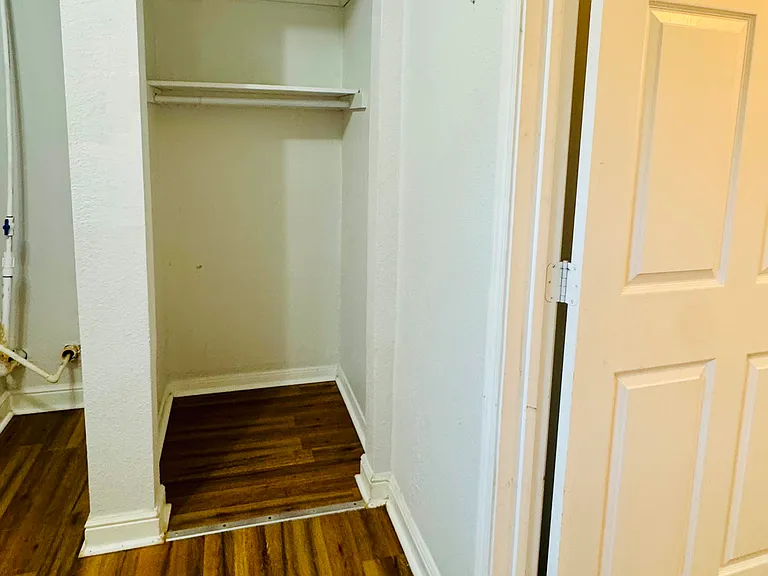5206 Pond Lake Dr #2 — Photo 28