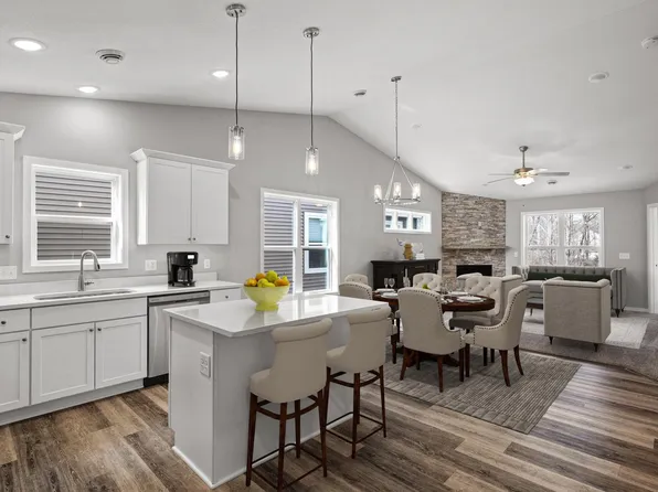 11183 184th Cir, Elk River, MN 55330