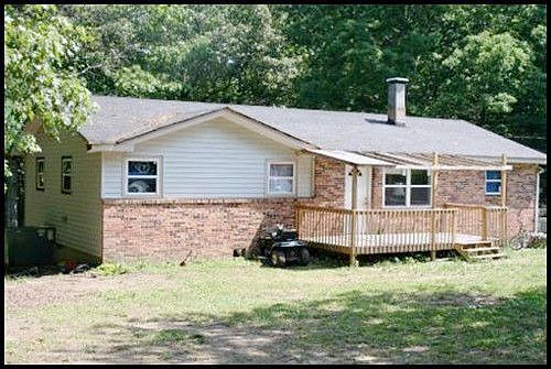 1st image of 141 Horseshoe Cir