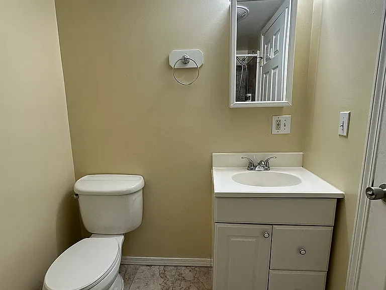 23 Brown St #C-3 — Photo 20