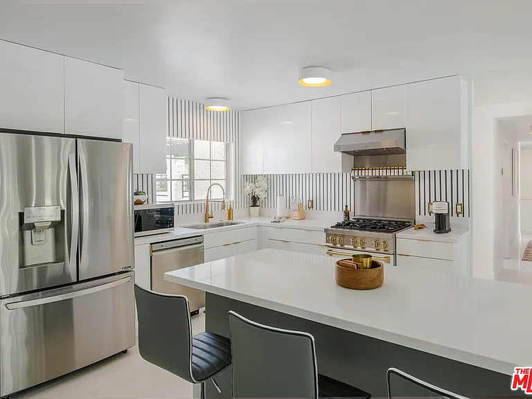 27445 Hombria Dr — Photo 5