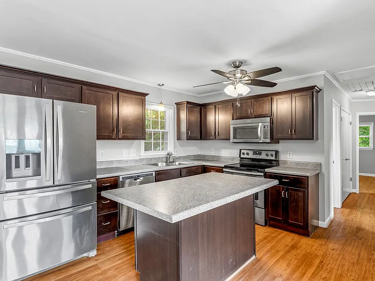 316 Friendway Rd — Photo 12