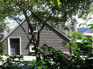 12340 Riviera Pl NE, Seattle, WA 98125