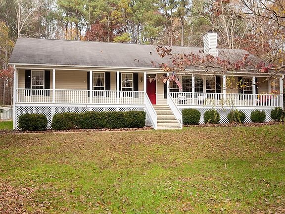 2nd image of 105 Bridle Ct