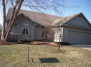 1755 Spring View Ct SE, Caledonia, MI 49316