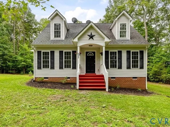 5689 Hickory St, Powhatan, VA 23139