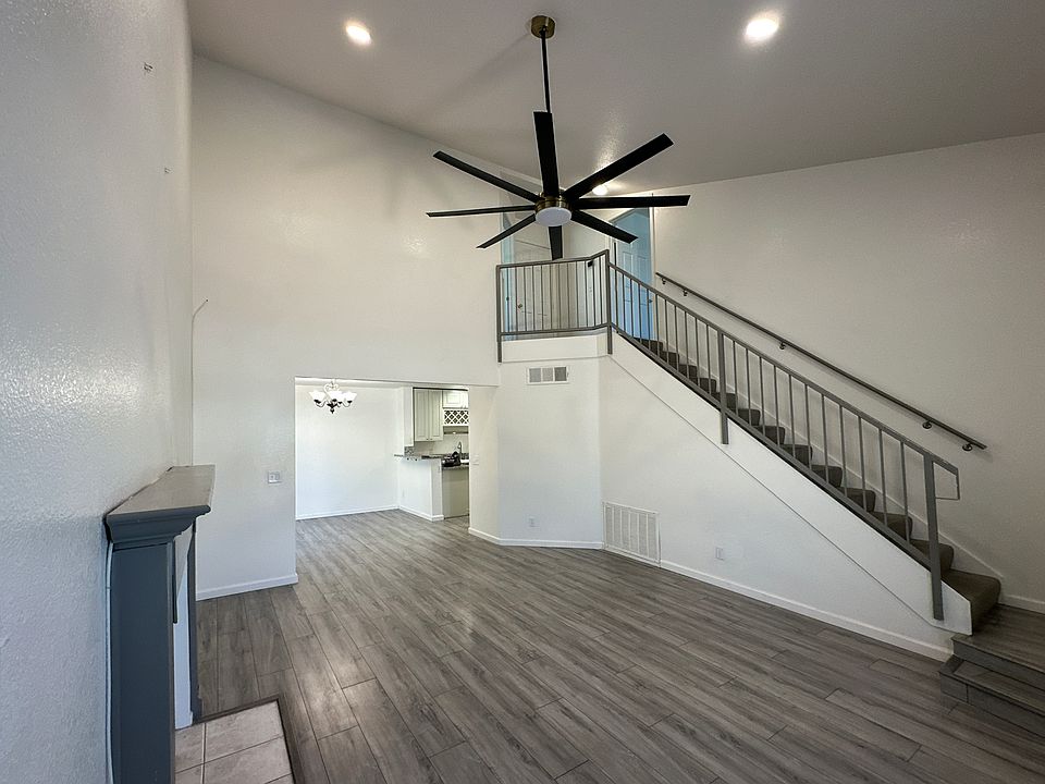 1st image of 7717 Allerton Ave