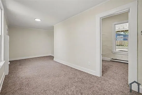 703 Meade St — Photo 8