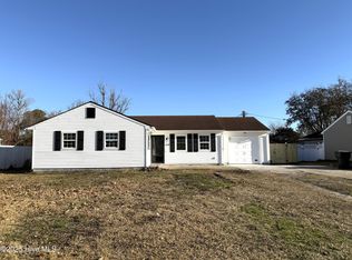 208 Murdoch Rd, Newport, NC 28570