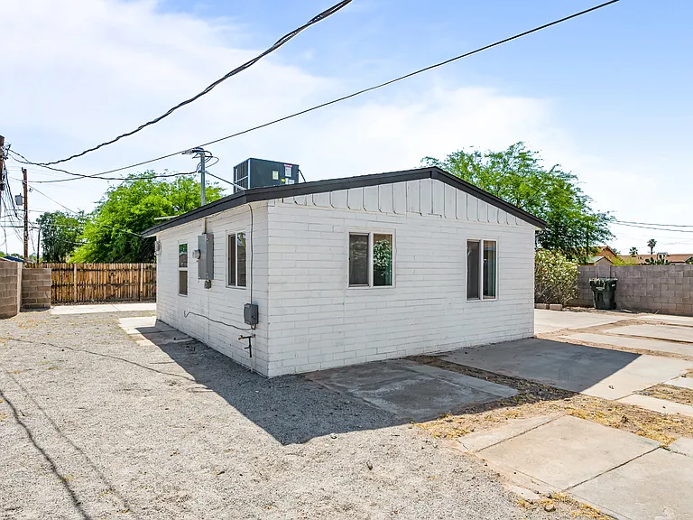 5221 N 23rd Ave #A — Photo 27