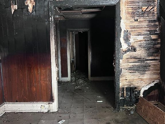 3rd image of 3344 N Smedley St
