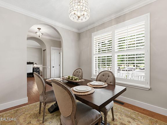 4th image of 1866 Silver Cloud Ln