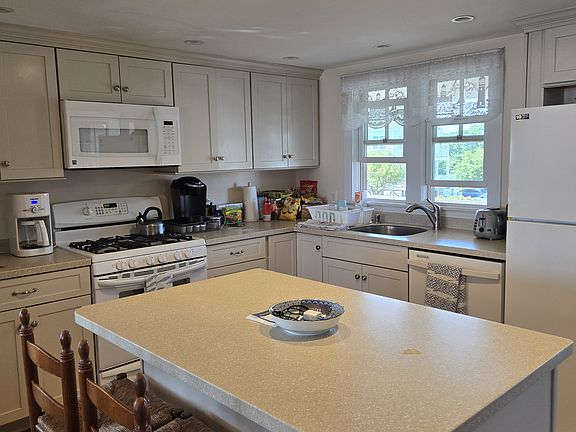 5th image of 149 Turner Rd