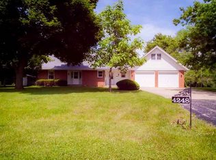 4248 Tresemer Cir, Roscoe, IL 61073
