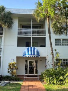 251 Galen Dr APT 204E, Key Biscayne, FL, 33149