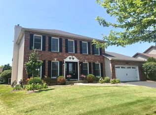 5331 Coneflower Dr, Naperville, IL 60564