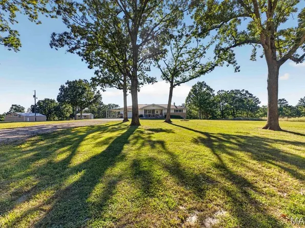 18555 County Road 436, Saint James, MO 65559