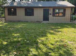 733 Saint Nicholas Dr, Cahokia, IL 62206