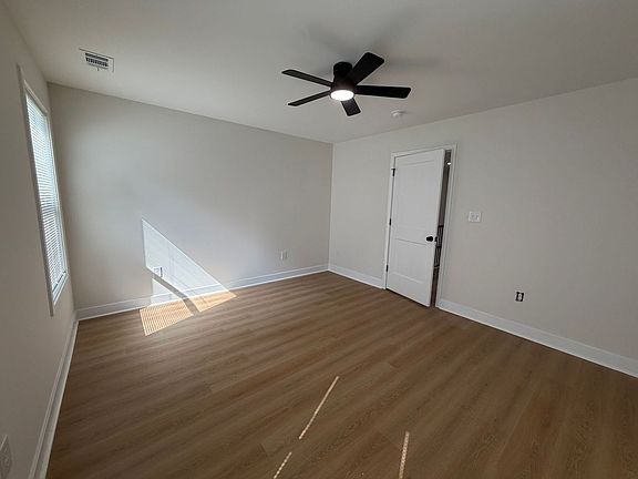 4th image of 150 Booker St Unit A