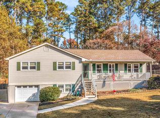 2050 Skyhawk Ln, Acworth, GA 30102