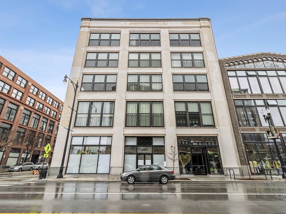 1st image of 2303 S Michigan Ave APT 303