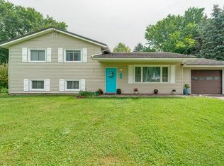 592 Gillett Rd, Spencerport, NY 14559