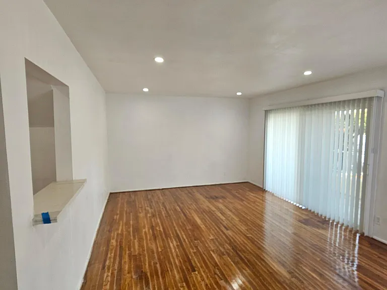 1942 S Corning St #1 — Photo 21