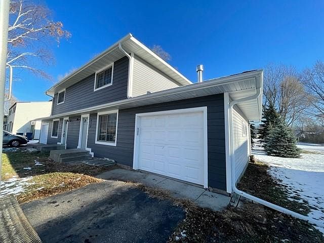 1st image of 413 Belle Aire Dr