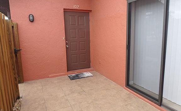 2nd image of 804 SW 47th Ter APT 102