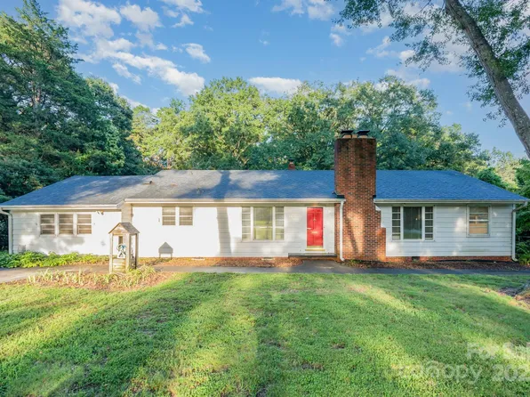 1617 Fairfield Dr, Gastonia, NC 28054