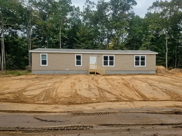 4371 Macdougall Dr, Allegan, MI 49010