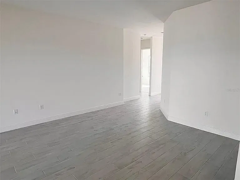 5278 Buttonsage Dr — Photo 24